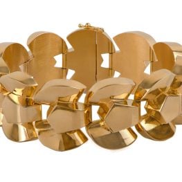 Retro Style Gold Bracelet Closed 10531 TV