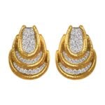 2.9 carat diamond earrings signed David Webb platinum and gold David Webb Earrings 15805