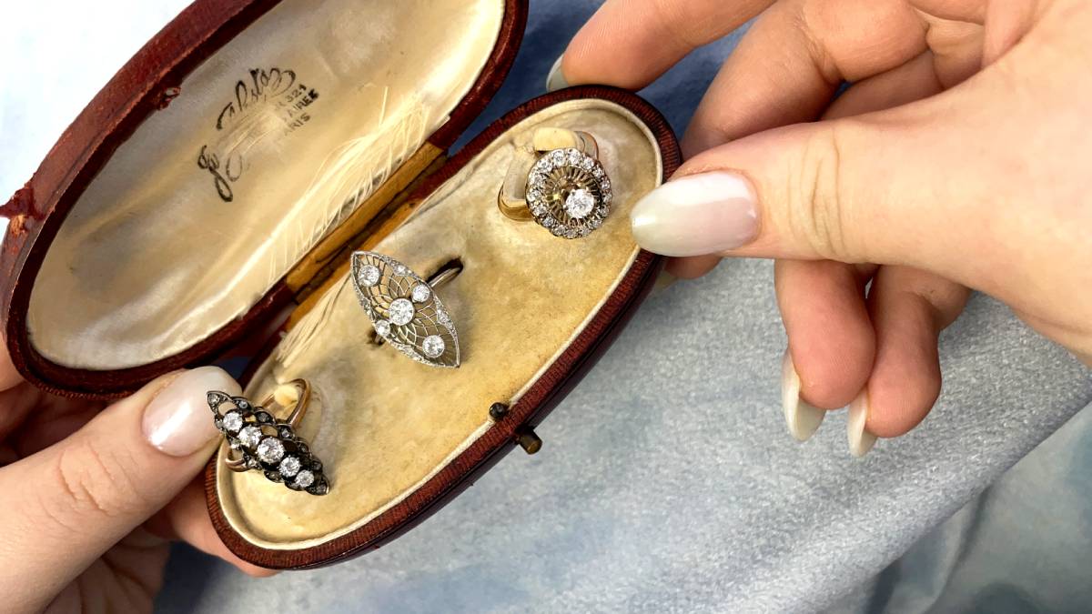 Antique Filigree and Diamond Rings in Antique Box EDJ