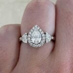 0.73 carat Pear-Shaped Diamond Center with Heart-Shaped Accents f2 DYL502