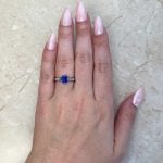 sapphire and diamond on platinum Finger Picture Kingstree Ring f1 HER134