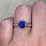 Cushion-cut Sapphire Center With Diamonds on Shoulders f2 HER134