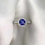 Prong-Set Sapphire Center with Diamond White Backdrop f5 MOSK101