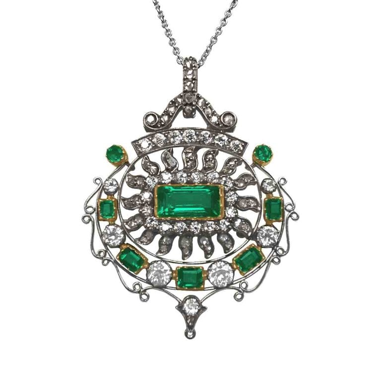 Edwardian Emerald Berthoud Necklace, Circa 1910