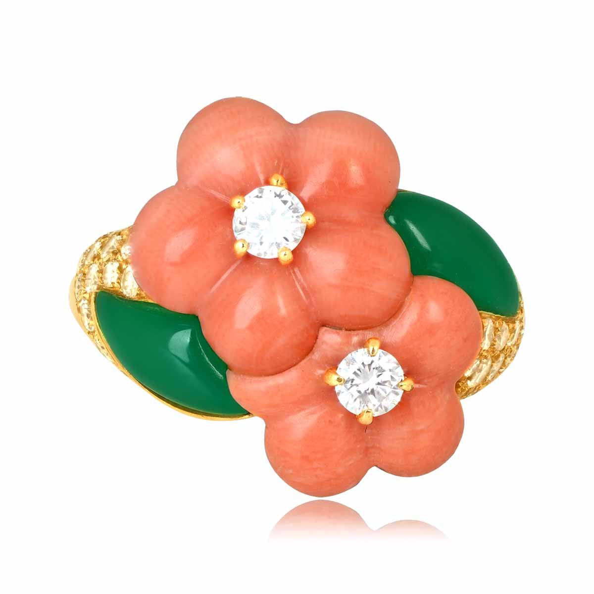 Stacked from 22 images. Method=C (S=1) Van Cleef and Arpels vintage ring with coral green onyx and diamond floral VCA Ring