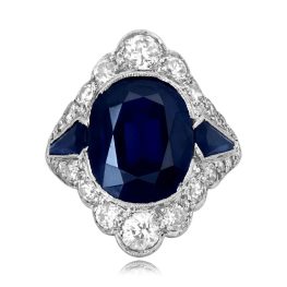 center sapphire weighing approximately 4.75 carats with diamond pattern Noale Ring 16112