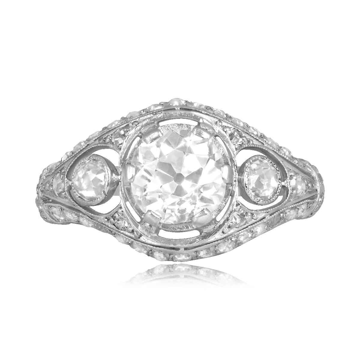 Stacked from 25 images. Method=C (S=1) Edwardian era 1.83ct old European cut diamond platinum Carbert Ring 16214 TV