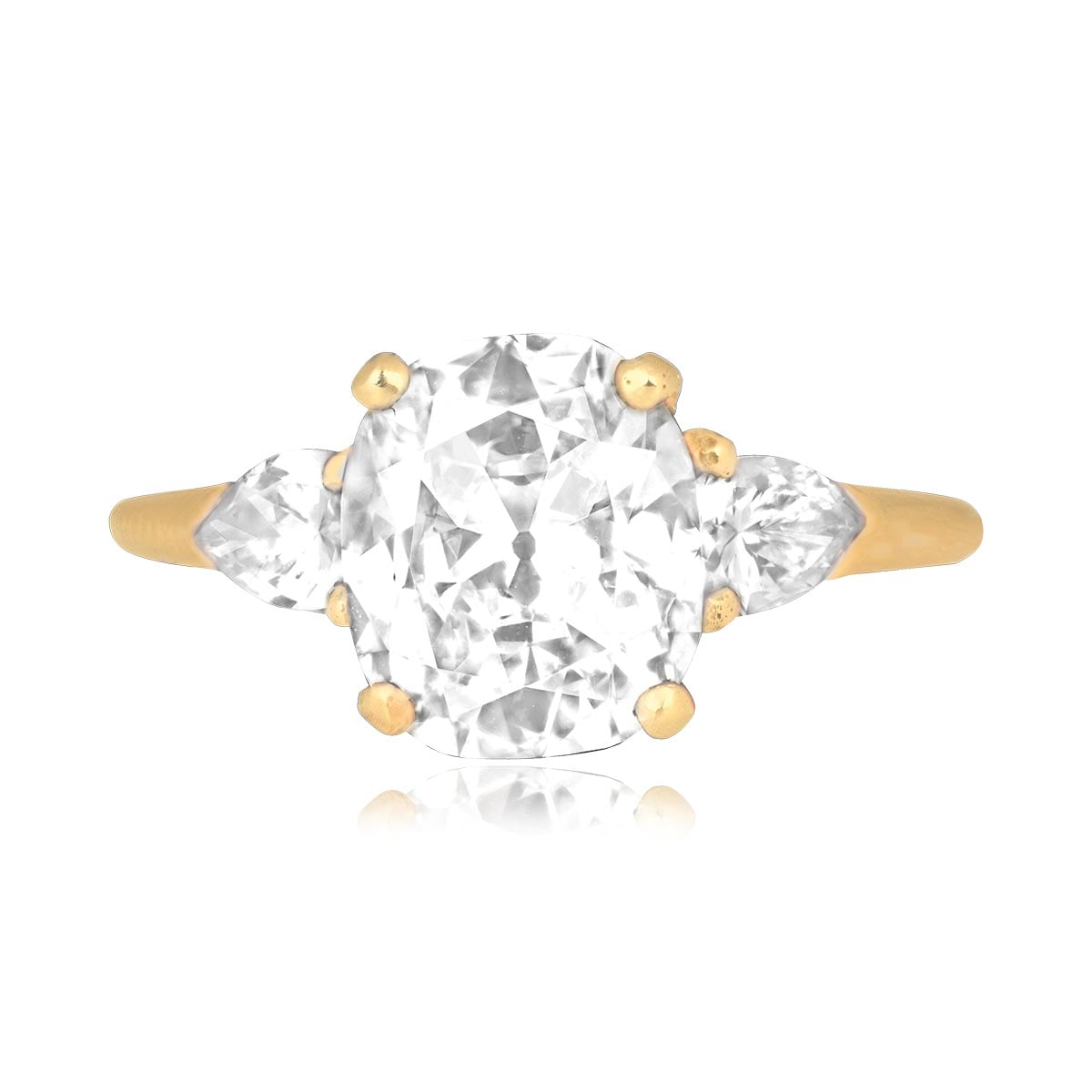 Stacked from 30 images. Method=C (S=1) 2.02ct antique cushion cut diamond yellow gold accent Arneva Ring DS9464 TV