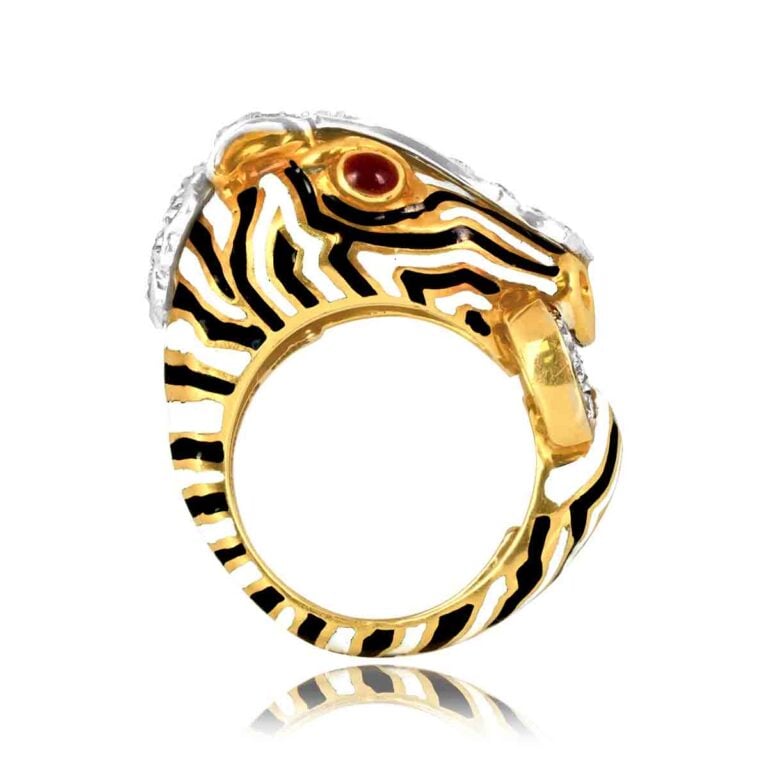 David Webb Vintage Diamond Enamel Zebra Ring, Circa 1980