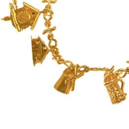 Vintage Yellow Gold intricate detailed Charm Plainview Bracelet 16401 TV3