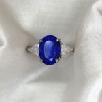 4.60ct Oval Cut Sapphire and Diamond Calion Ring 16426 Hand Photo 5