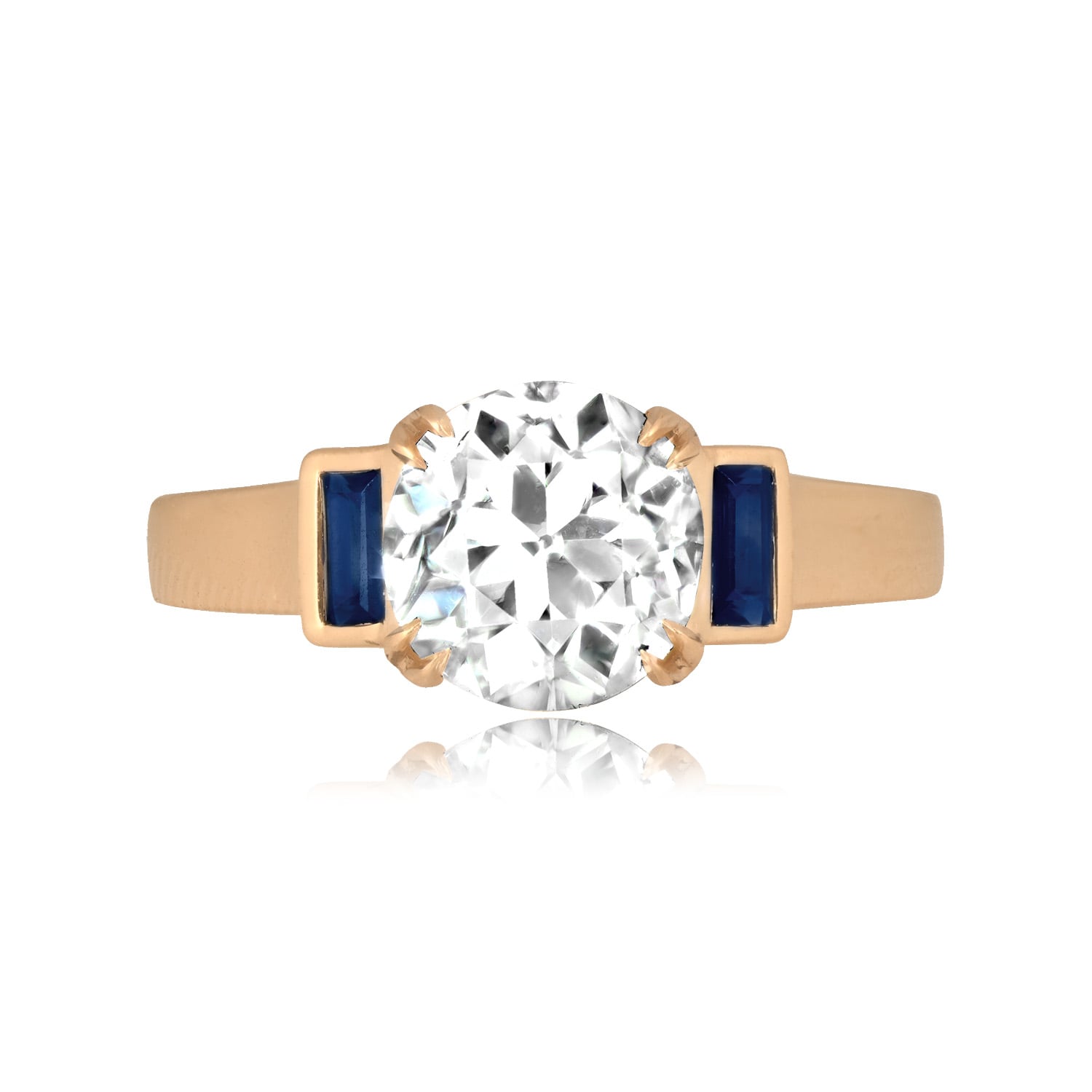 Stacked from 33 images. Method=C (S=1) 1.97 carat old European cut diamond yellow gold Sanborn Ring 16356